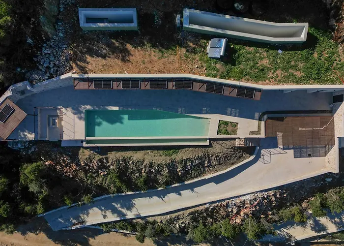 Villa Mulberry